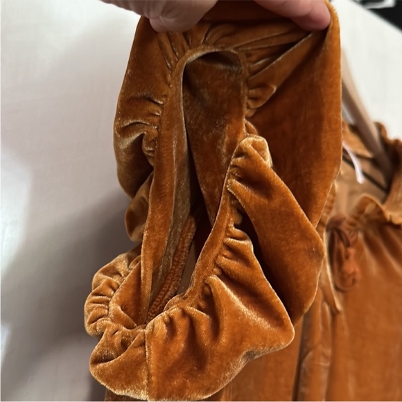 #102. NWOT Free People velvet crop top - Picture 8 of 9